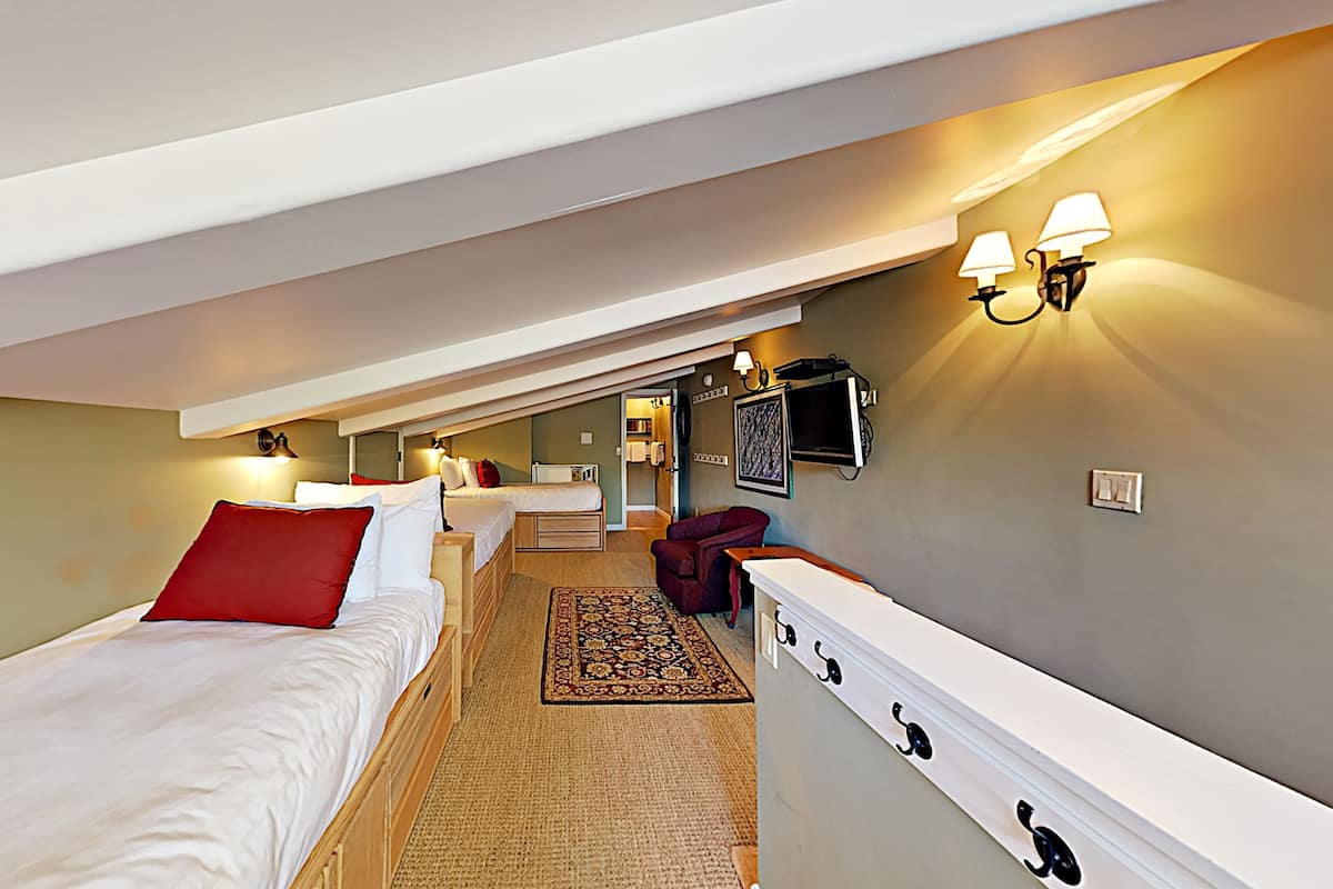 Loft Deluxe, 2 dormitoris | 1 dormitori, caixa forta a l'habitació i decoració individual