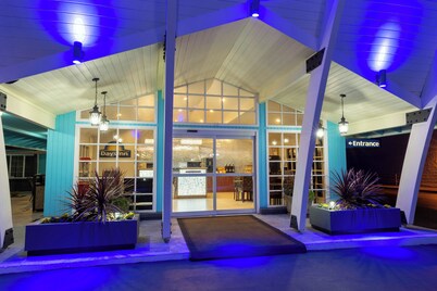 Rosewood Inn and Suites