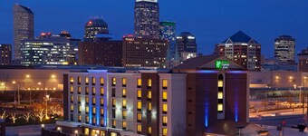 Holiday Inn Express Hotel & Suites Indianapolis Dtn-Conv Ctr by IHG
