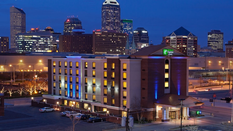Holiday Inn Express Hotel & Suites Indianapolis Dtn-Conv Ctr by IHG