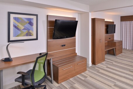 Holiday Inn Express Hotel Suites Indianapolis Dtn Conv Ctr, an IHG Hotel - Image 23