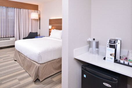 Holiday Inn Express Hotel Suites Indianapolis Dtn Conv Ctr, an IHG Hotel - Image 62
