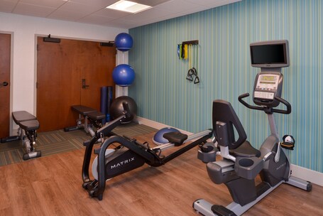 Holiday Inn Express Hotel Suites Indianapolis Dtn Conv Ctr, an IHG Hotel - Image 34