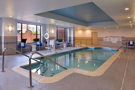 Holiday Inn Express Hotel Suites Indianapolis Dtn Conv Ctr, an IHG Hotel - Image 15