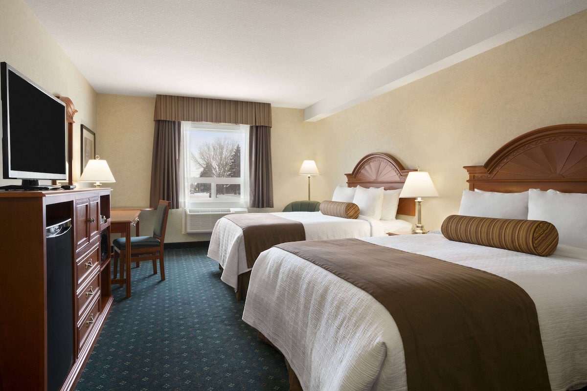 In-room safe, desk, blackout drapes, iron/ironing board