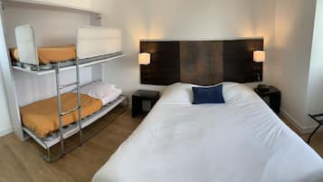 Family Room | In-room safe, desk, soundproofing, iron/ironing board