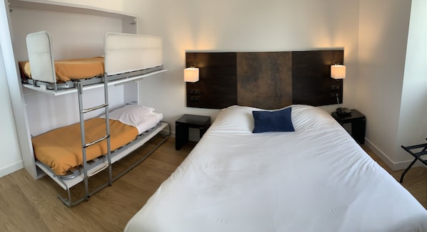 In-room safe, desk, soundproofing, iron/ironing board
