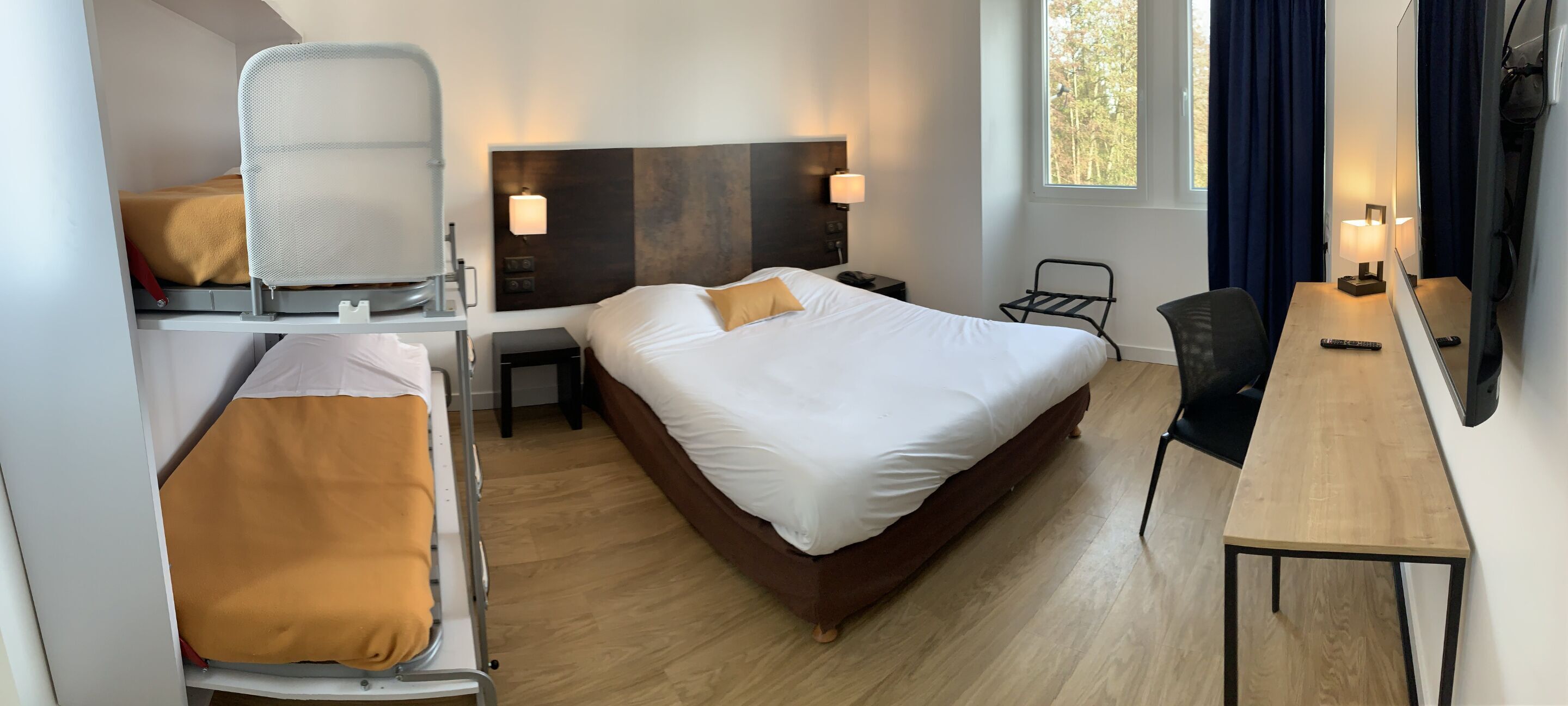 In-room safe, desk, soundproofing, iron/ironing board