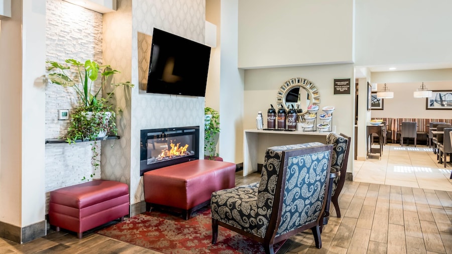 Country Inn & Suites by Radisson, Grandville-Grand Rapids West, MI