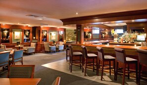 2 quầy bar/khu lounge 