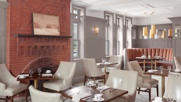 Petit déjeuner et brunch servis sur place