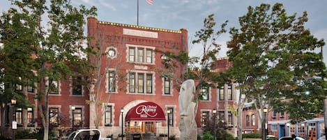 Fachada de la propiedad