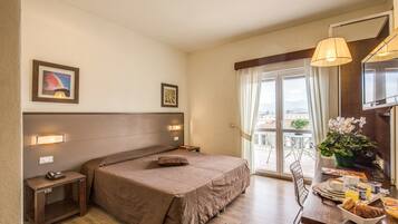 Superior Double Room, Balcony, City View | In-room safe, desk, blackout drapes, soundproofing