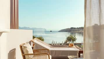 Superior Twin Room, Balcony, Sea View H12XLS | Balcón