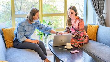 Esmorzar diari complet (16 EUR per persona)