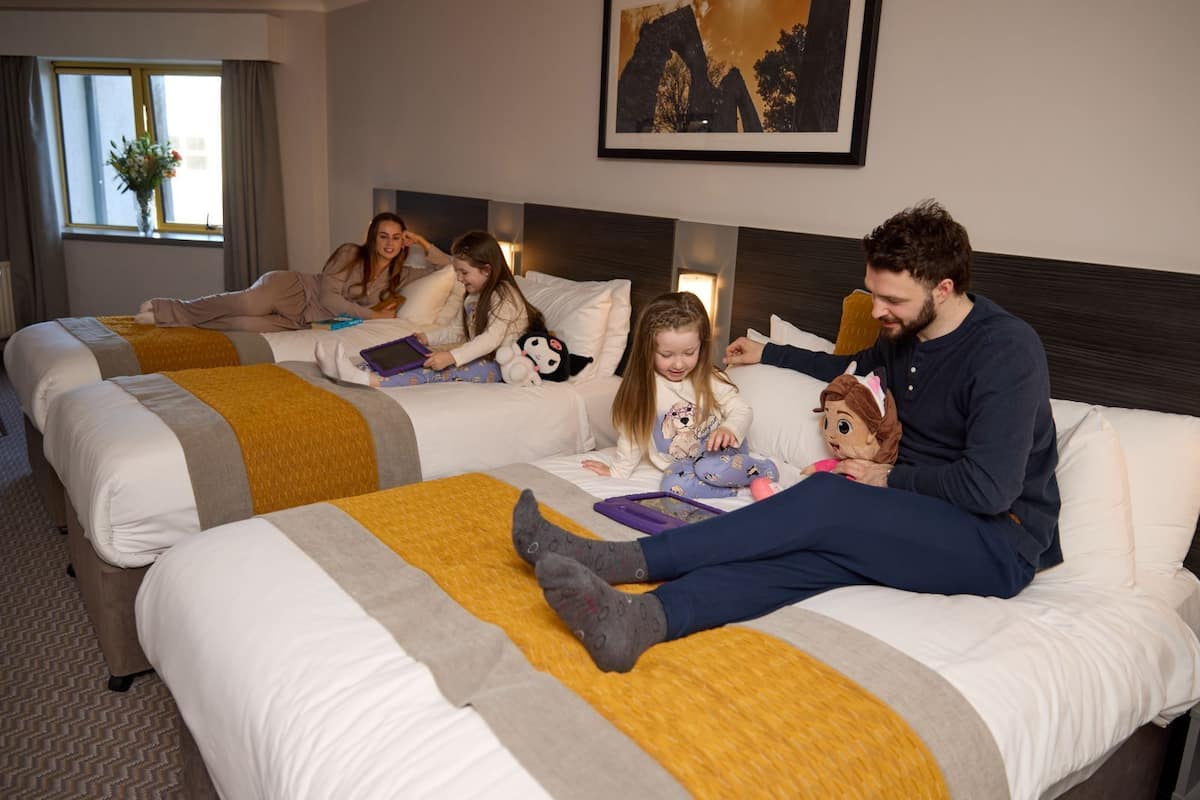 Premium bedding, in-room safe, desk, blackout curtains