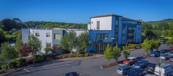 Newtown Park Hotel