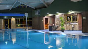 Piscine couverte