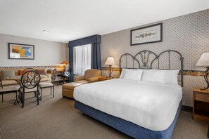 Desk, laptop workspace, iron/ironing board, WiFi - Best Western Bronco Inn (Ritzville)