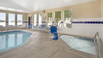 Piscine couverte