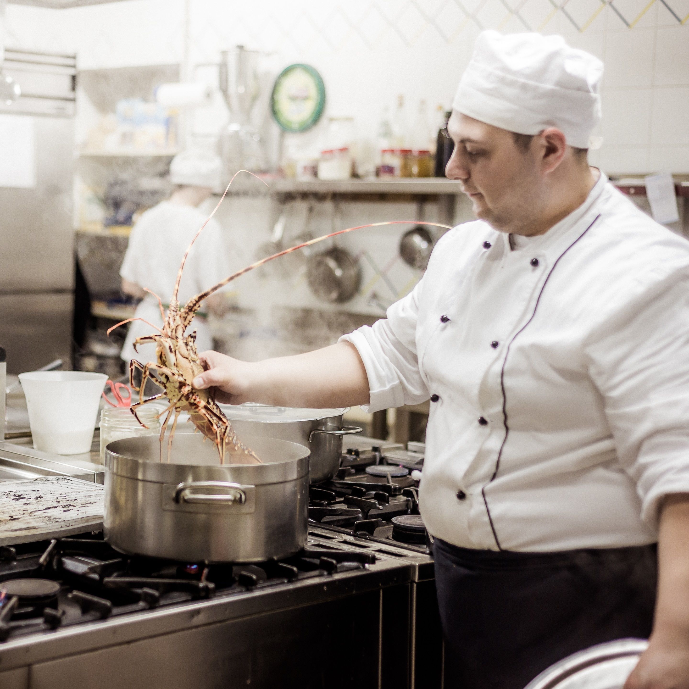 breakfast, lunch, dinner served; seafood