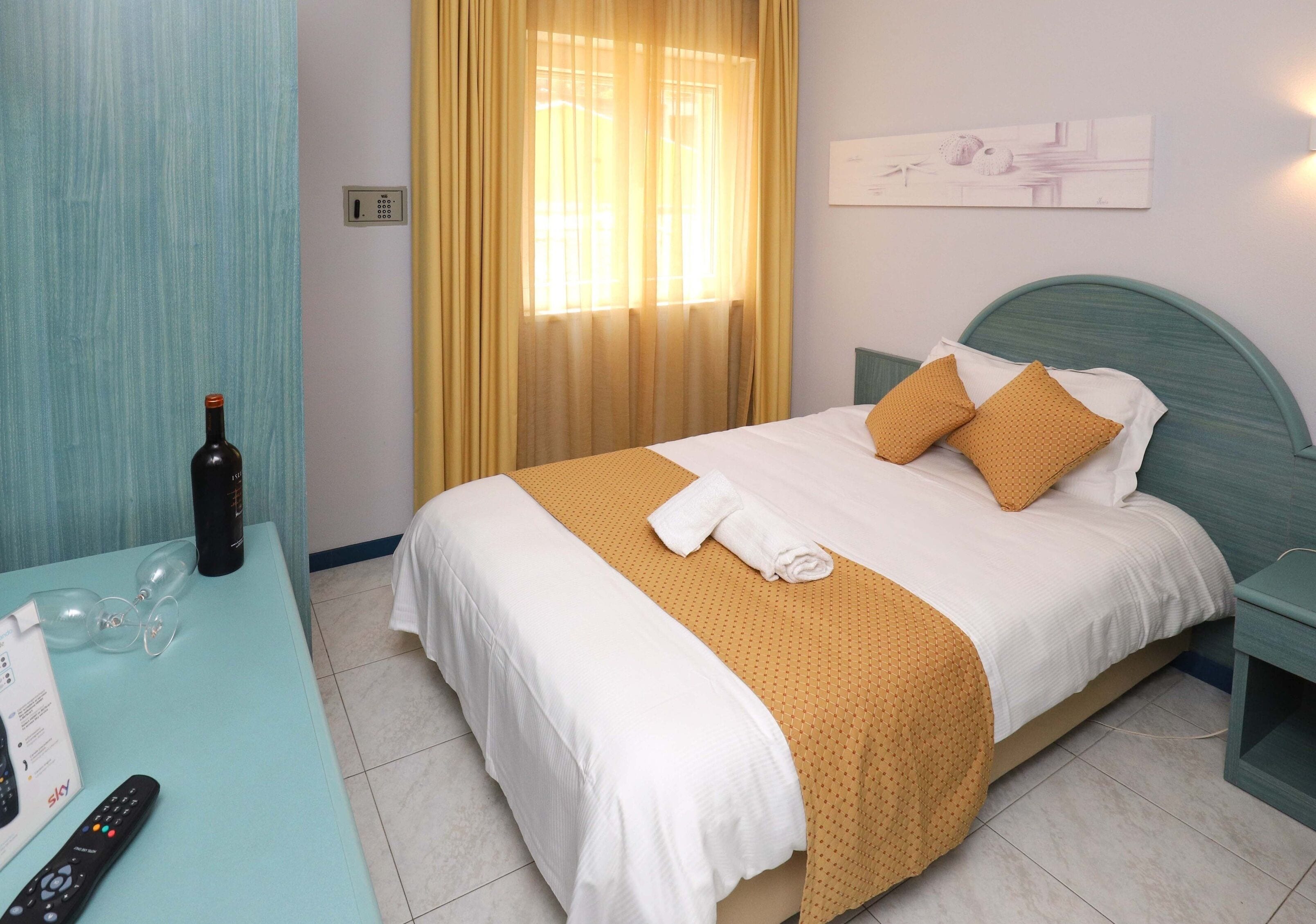 Couette en duvet d'oie, minibar, coffres-forts dans les chambres