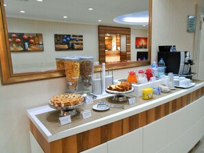 Daily buffet breakfast (EUR 5 per person)