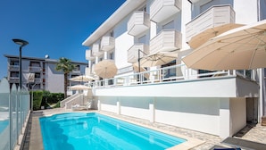 Pool - Aparthotel Touring (Grado)