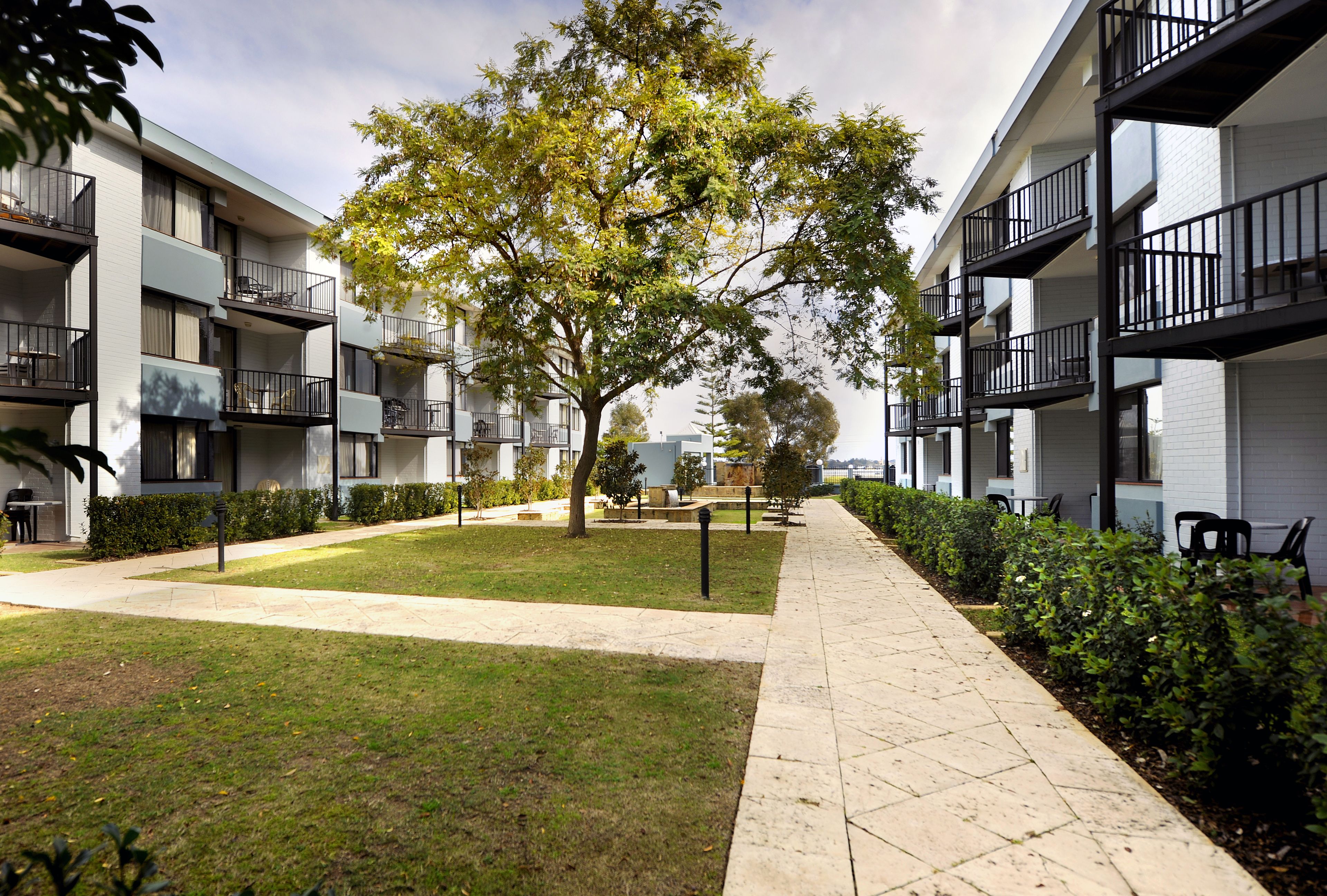 Lodestar Waterside Apartments — image 27