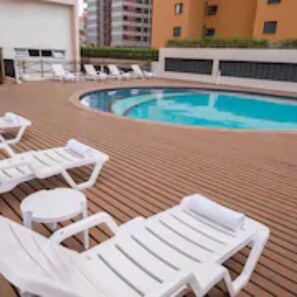Sun deck