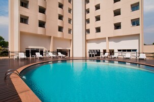 Piscina externa