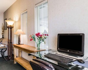 Luokittelematon kuva, 2 kautta 35, painike