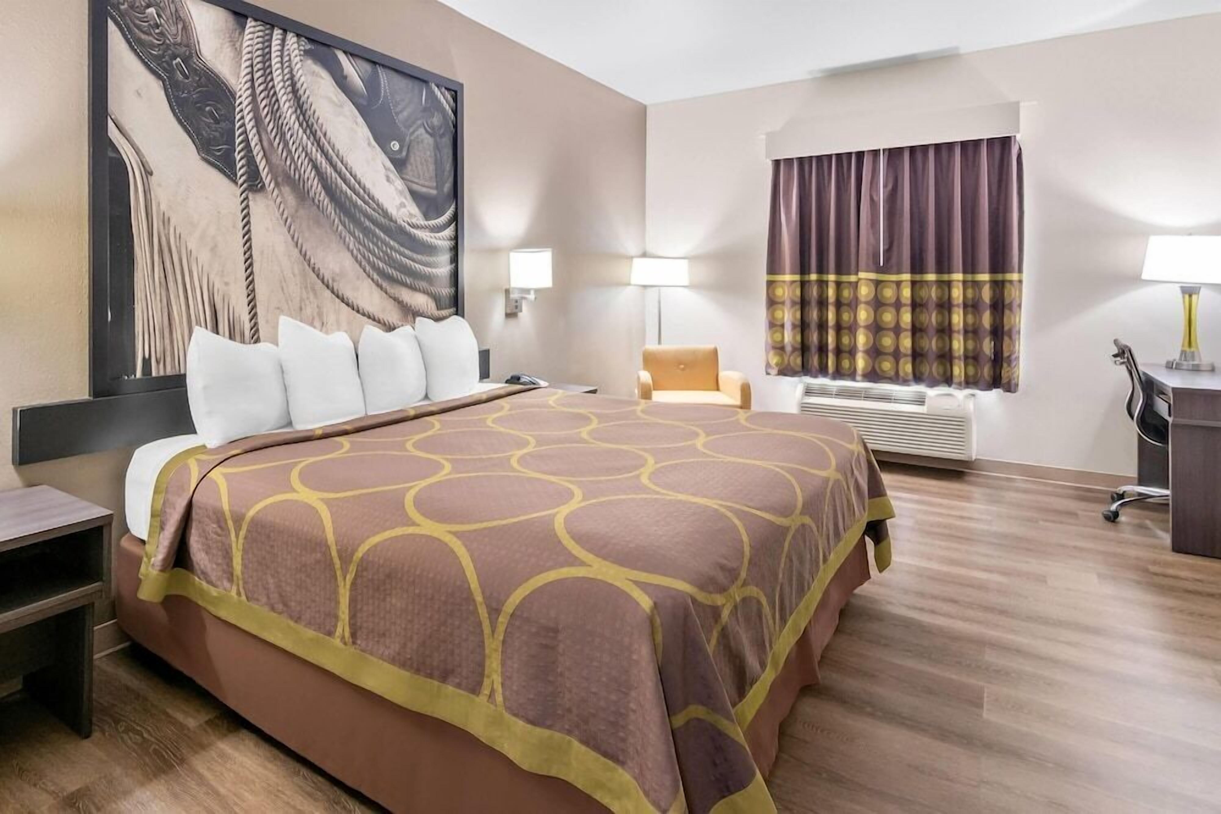 In-room safe, desk, iron/ironing board, free WiFi