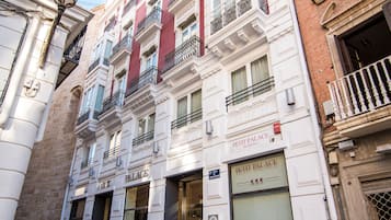 Voorkant van accommodatie