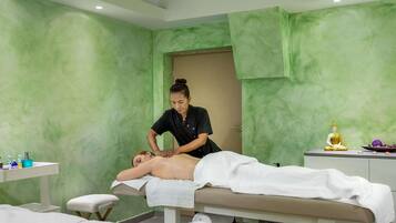 Espace de soins pour les couples, soins corporels