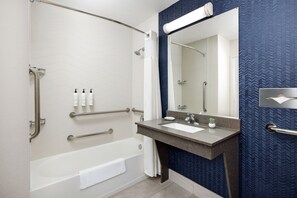 A modern bathroom with a bathtub, a sink, and a shower. - Fairfield by Marriott Inn & Suites Roswell (Roswell)
