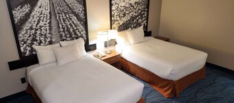 Super 8 by Wyndham Hampshire IL