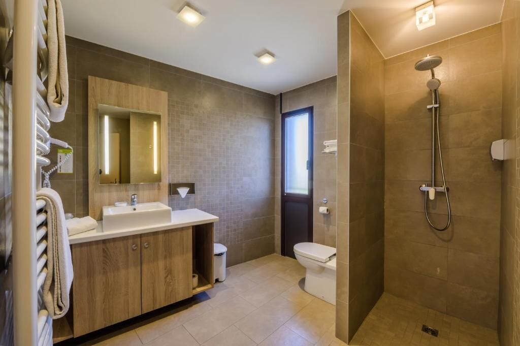 Foto - Hôtel l'Aragon à 50m de la cité de Carcassonne