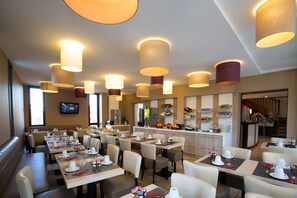 Daily buffet breakfast (EUR 12.00 per person)