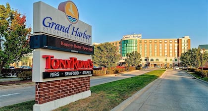 Grand Harbor Resort and Waterpark