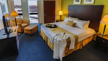 In-room safe, desk, iron/ironing board, cribs/infant beds