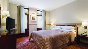 In-room safe, desk, soundproofing, iron/ironing board