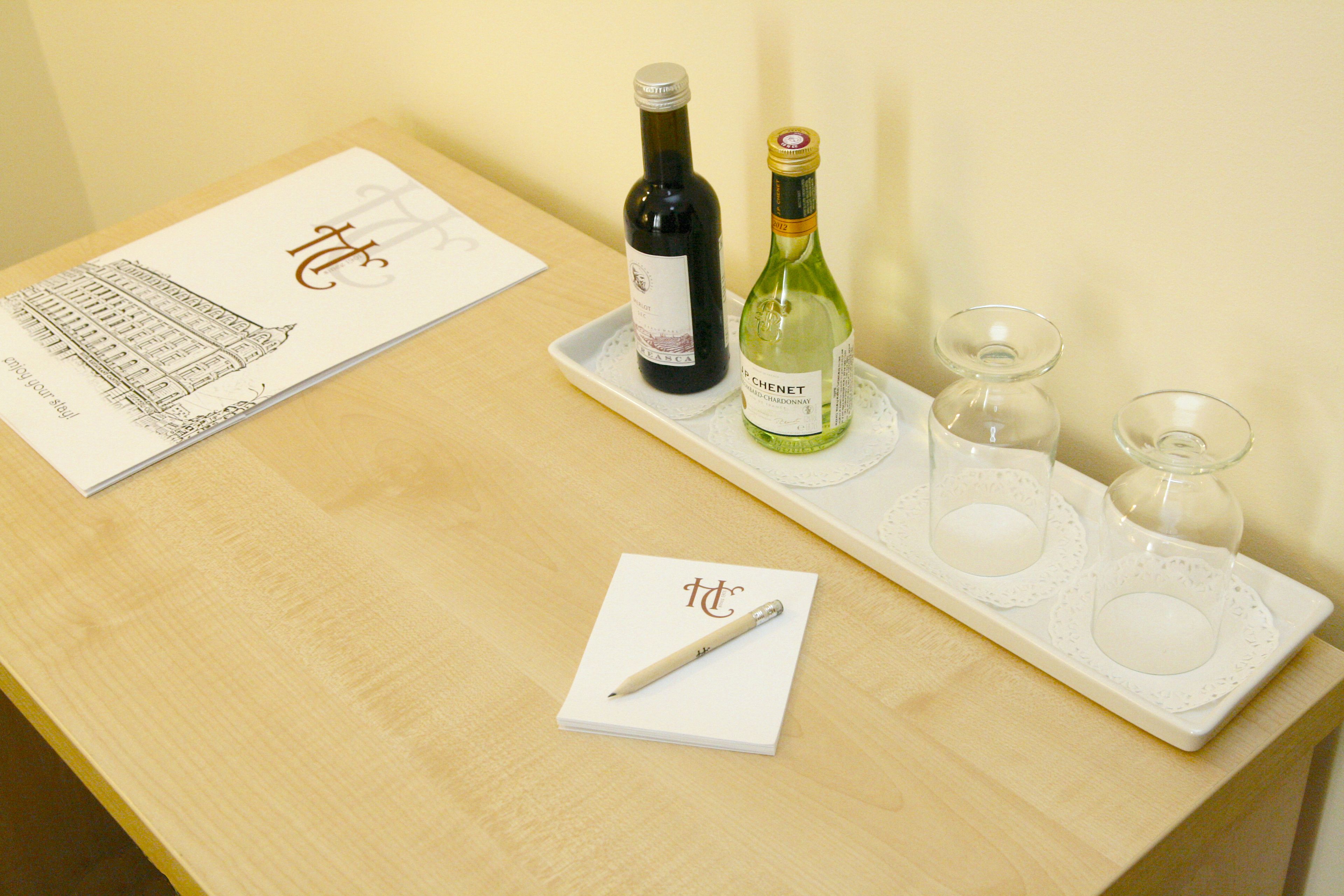 basic single room, 1 queen bed | view from room