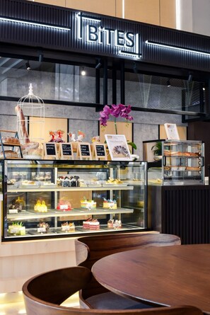 Lunch and dinner served  - AnCasa Hotel Kuala Lumpur, Chinatown (Kuala Lumpur)