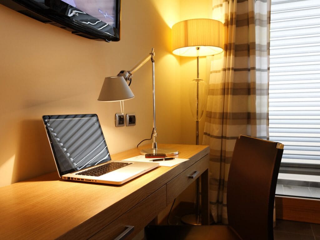 minibar, in-room safe, desk, laptop workspace