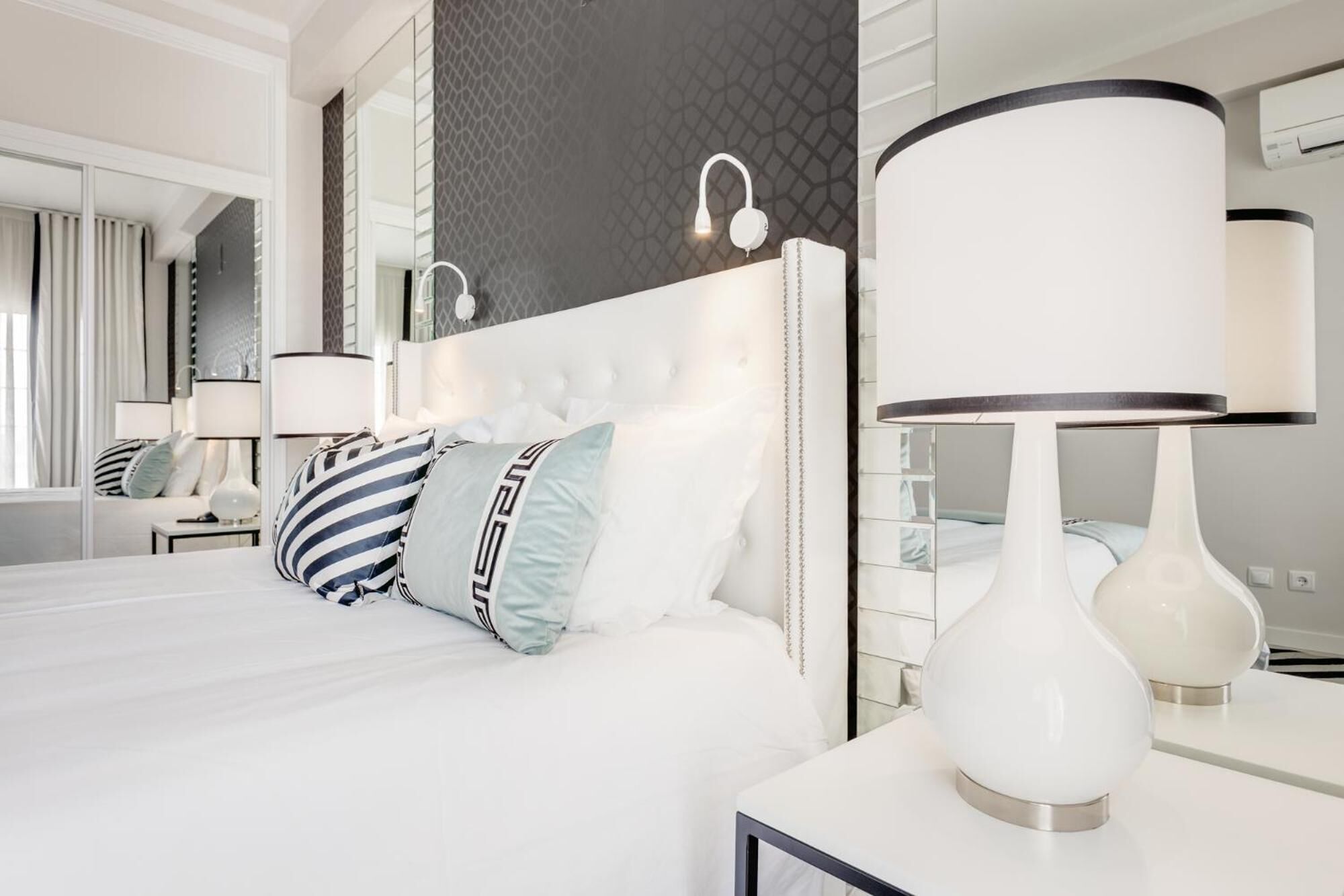 1 bedroom, minibar, in-room safe, desk