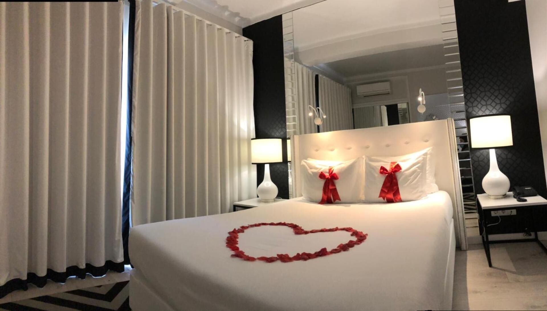 1 bedroom, minibar, in-room safe, desk