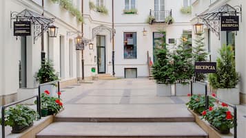 Courtyard