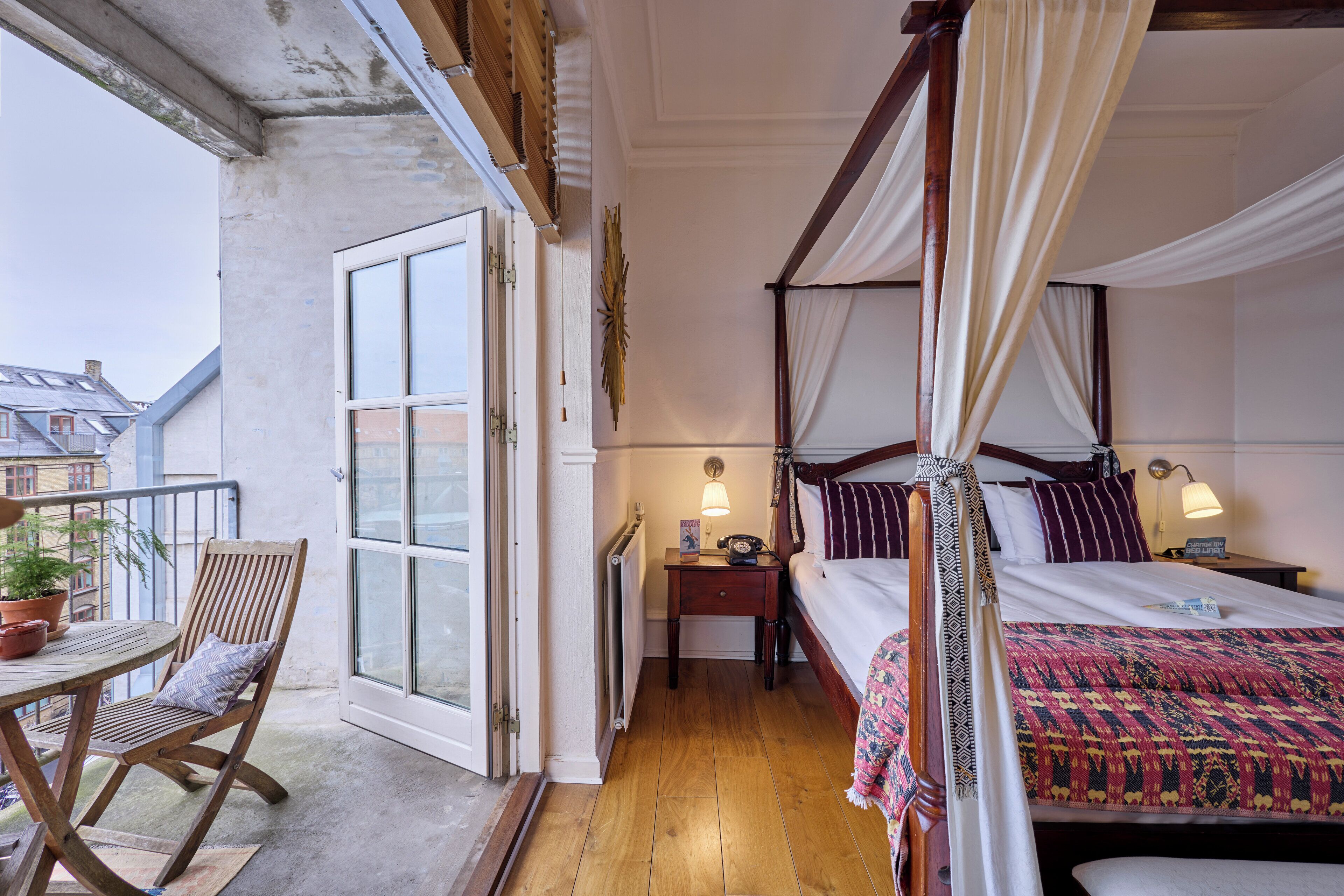 Photo - 66 Guldsmeden