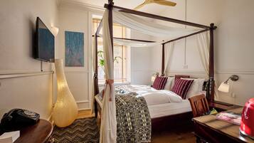 Basic Double Room | WiFi (free), bed sheets